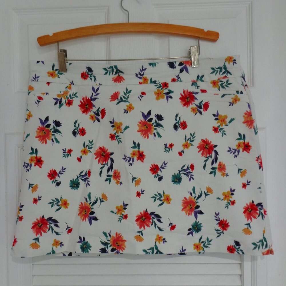 Croft & Barrow Effortless Stretch Skort Bright Multicolor Floral Women’s Size 18